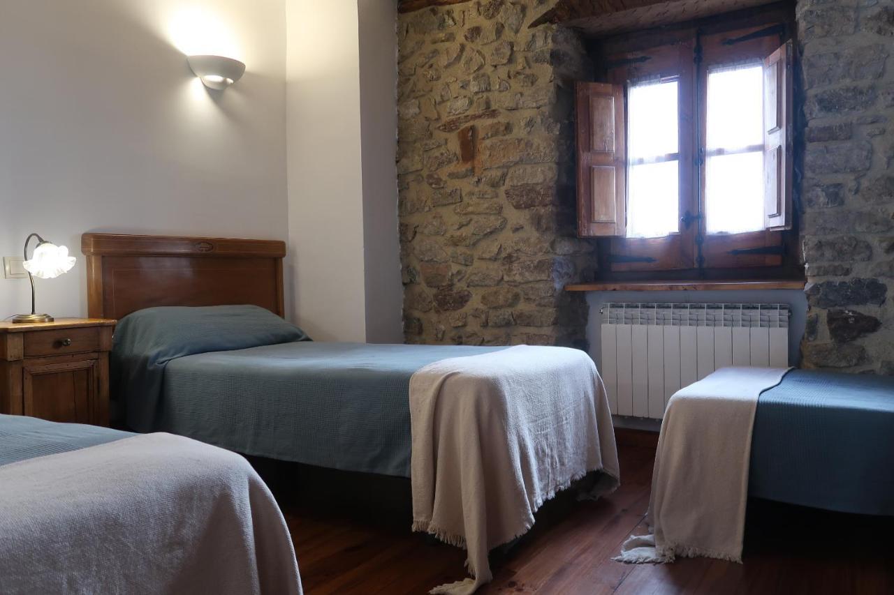 Casa Barria Hotel Pradoluengo Buitenkant foto